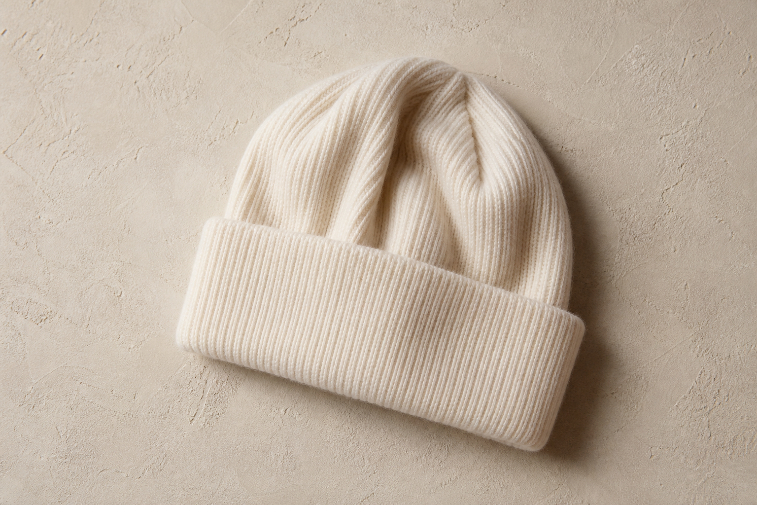 Ribbed-Knit Beanie Essential