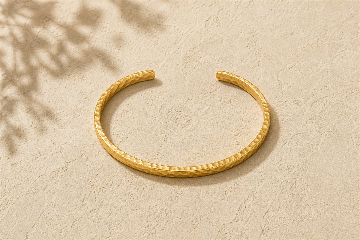 Signature Bracelet Jonc Martelé Doré Limited Edition
