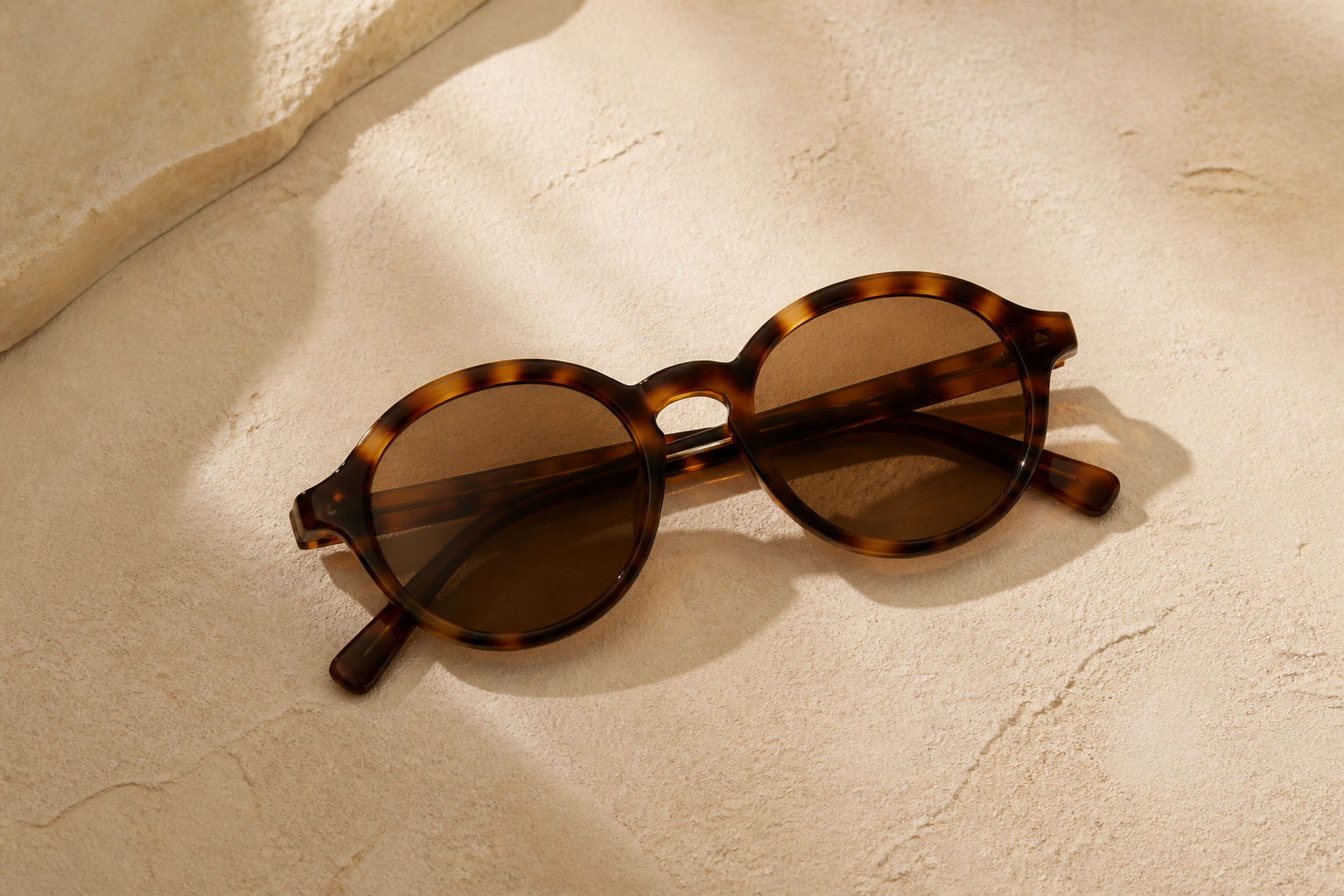 Signature Round Sunglasses No.24
